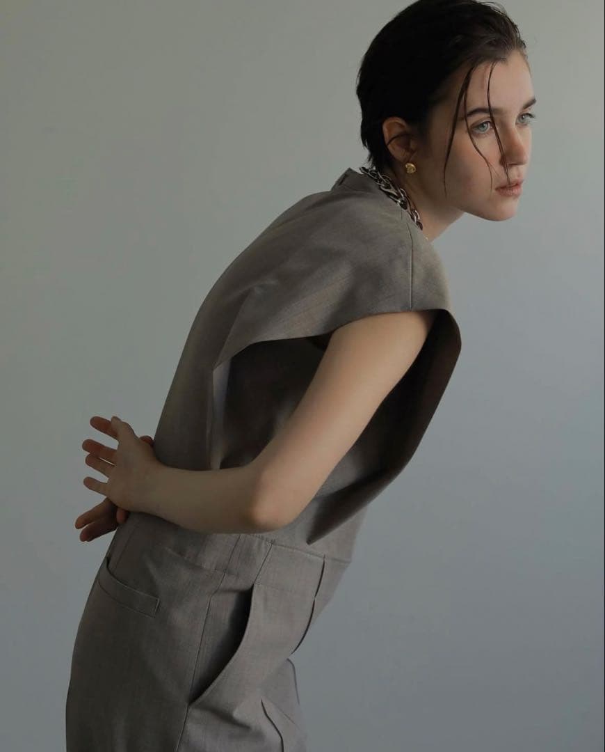 【限定SALE】LOHEN スタンドカラータックスリーブオールインワン 36