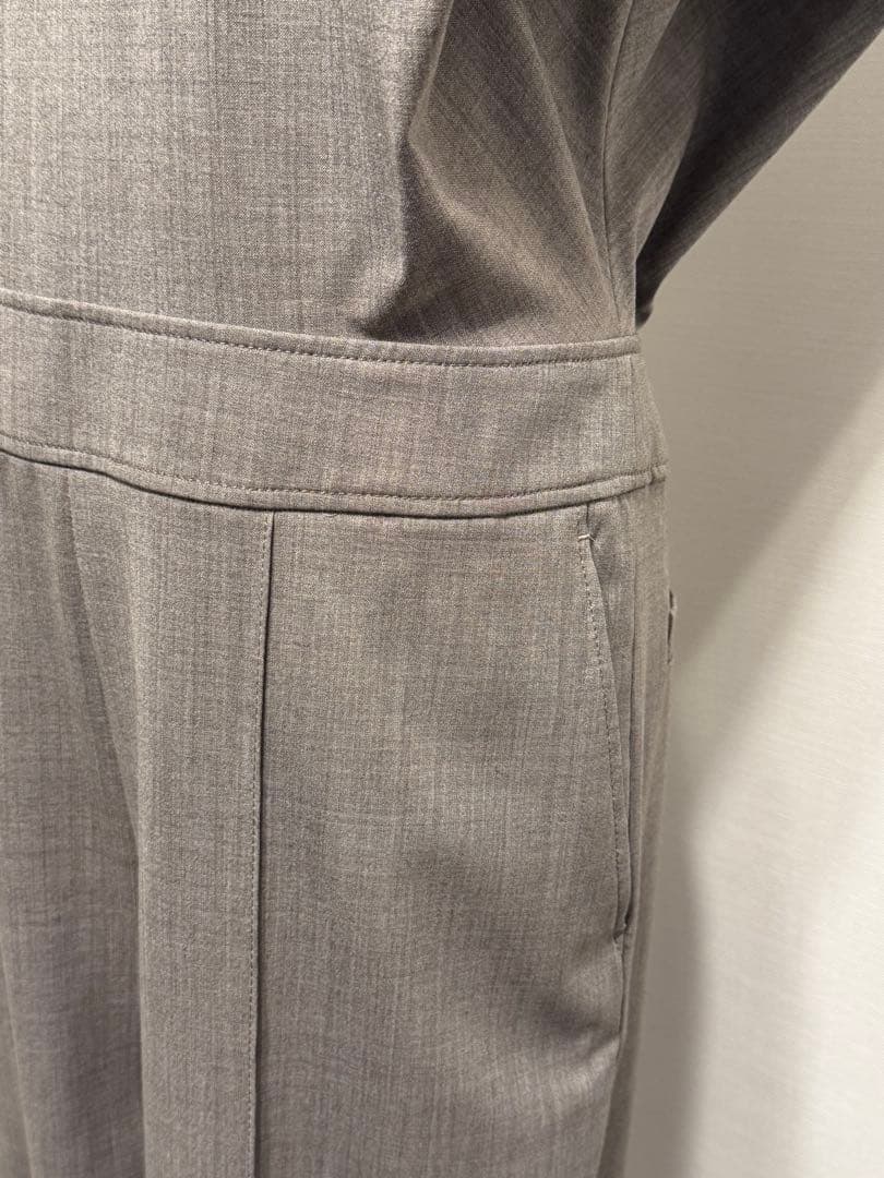 【限定SALE】LOHEN スタンドカラータックスリーブオールインワン 36