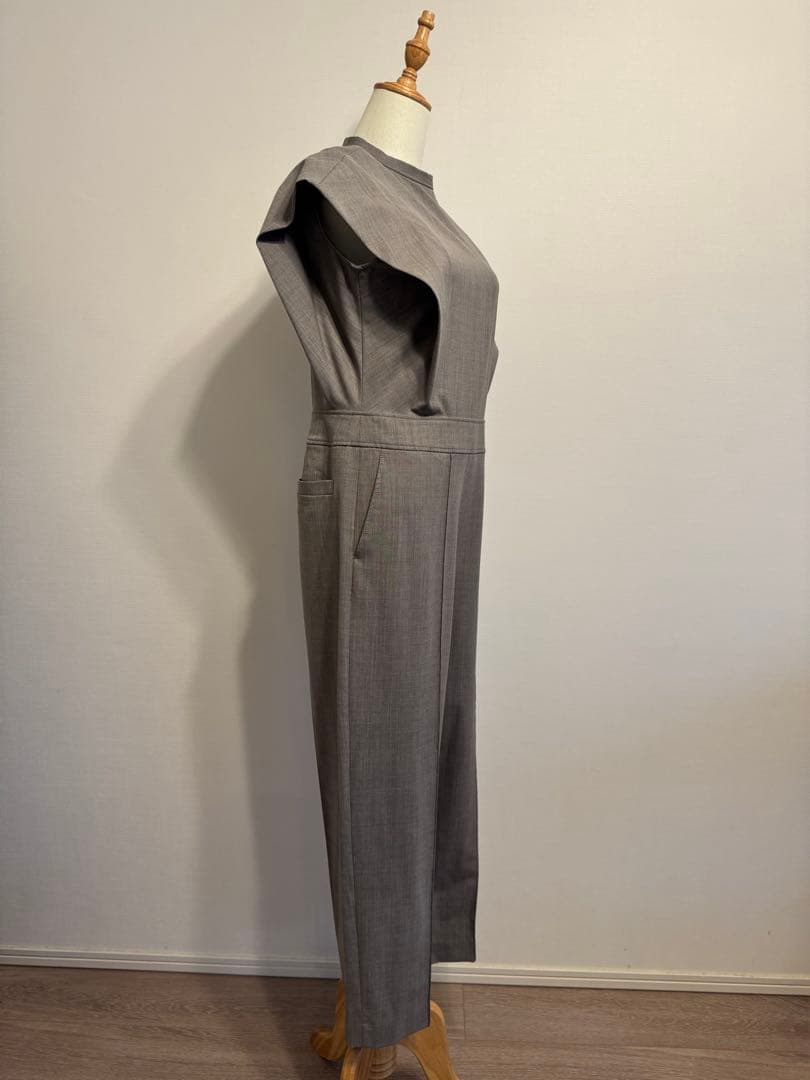 【限定SALE】LOHEN スタンドカラータックスリーブオールインワン 36