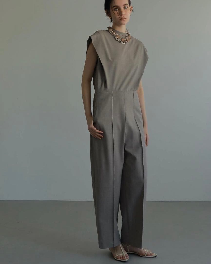 【限定SALE】LOHEN スタンドカラータックスリーブオールインワン 36