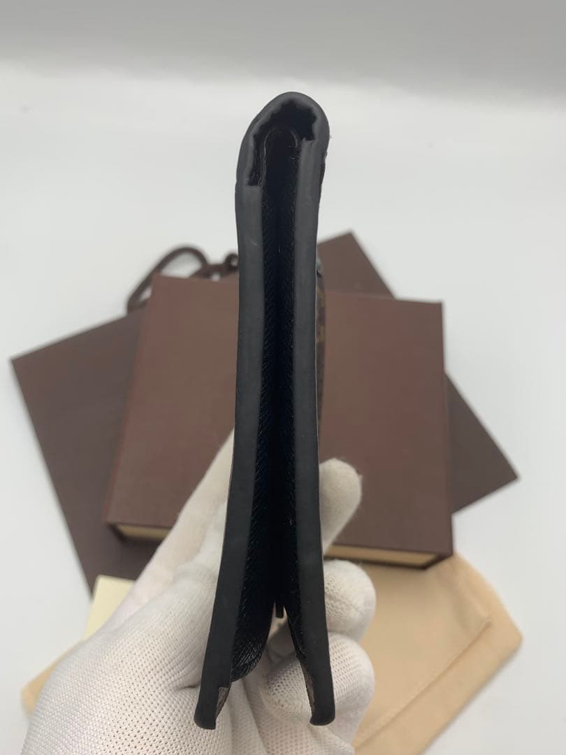 LOUIS VUITTON ポルト・フォイユ モノグラム　折り財布　❤︎