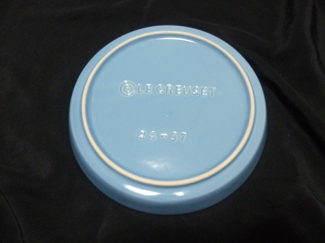 ルクルーゼネオラウンドプレートレインボー５枚セット