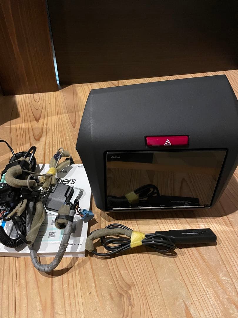 Gathersインターナビ VXM-197VFEi 8インチ　2021年地図