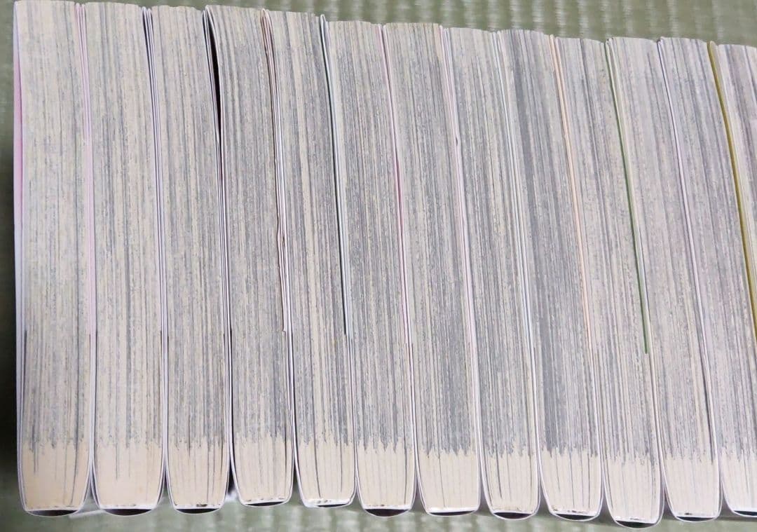 2.5次元の誘惑 初版発行刊 帯付き 1巻〜24巻 24冊セット