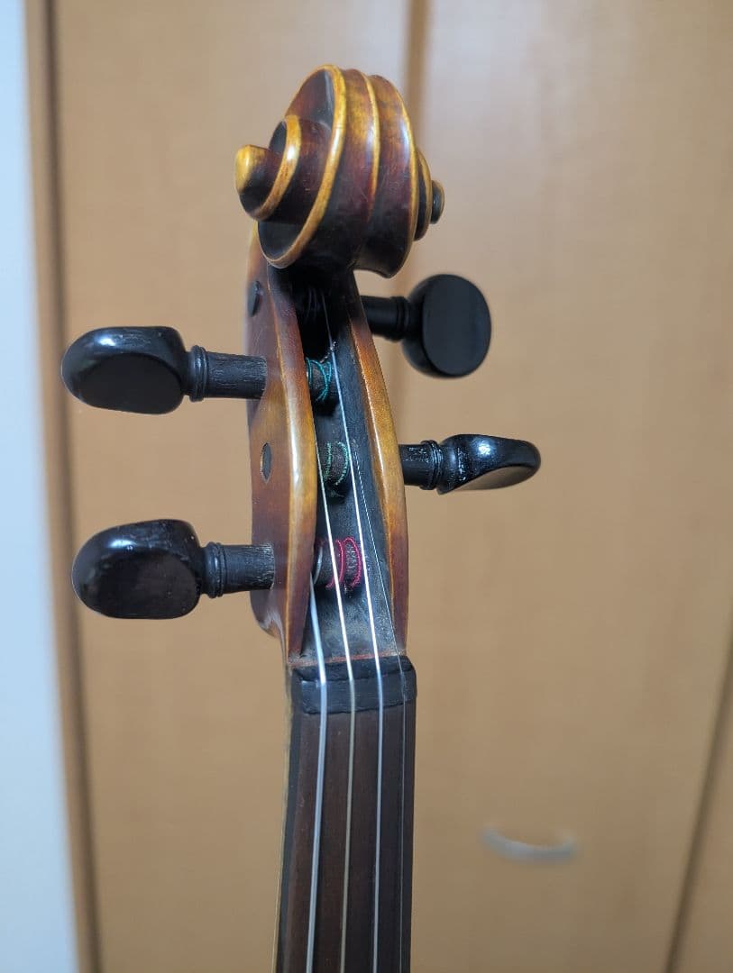 チェコ製1923 バイオリン (4/4,ケース,弓,肩当付き) old オールド