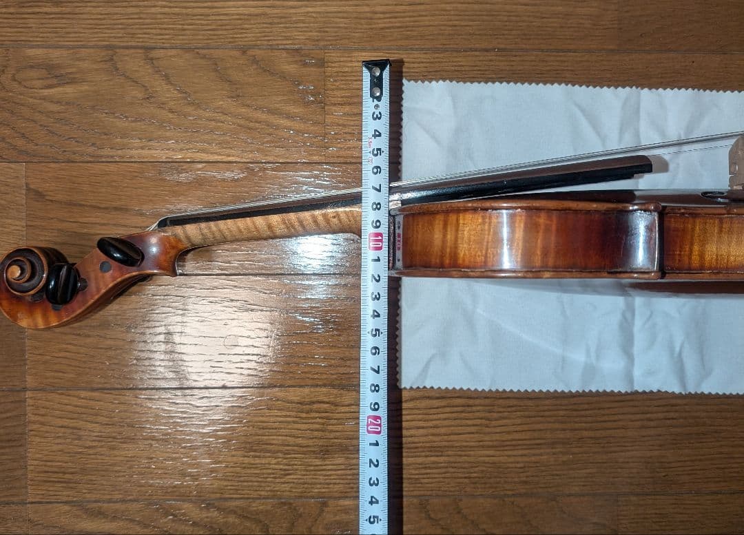 チェコ製1923 バイオリン (4/4,ケース,弓,肩当付き) old オールド