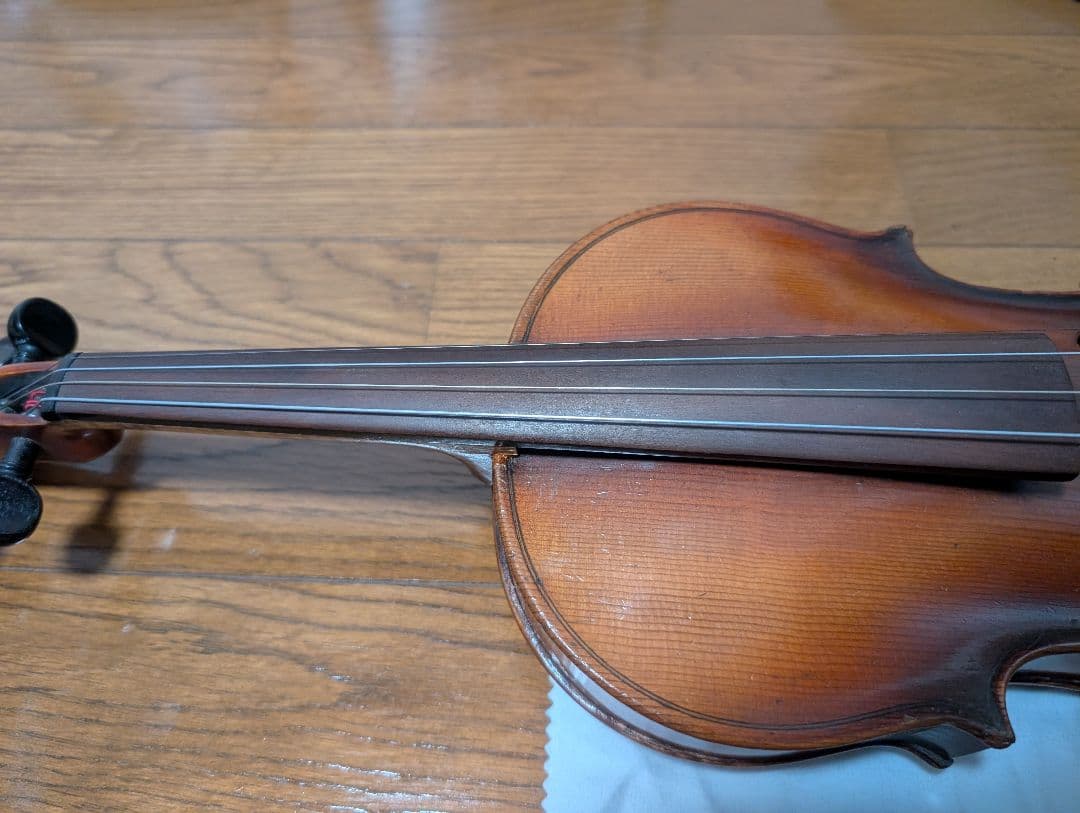 チェコ製1923 バイオリン (4/4,ケース,弓,肩当付き) old オールド