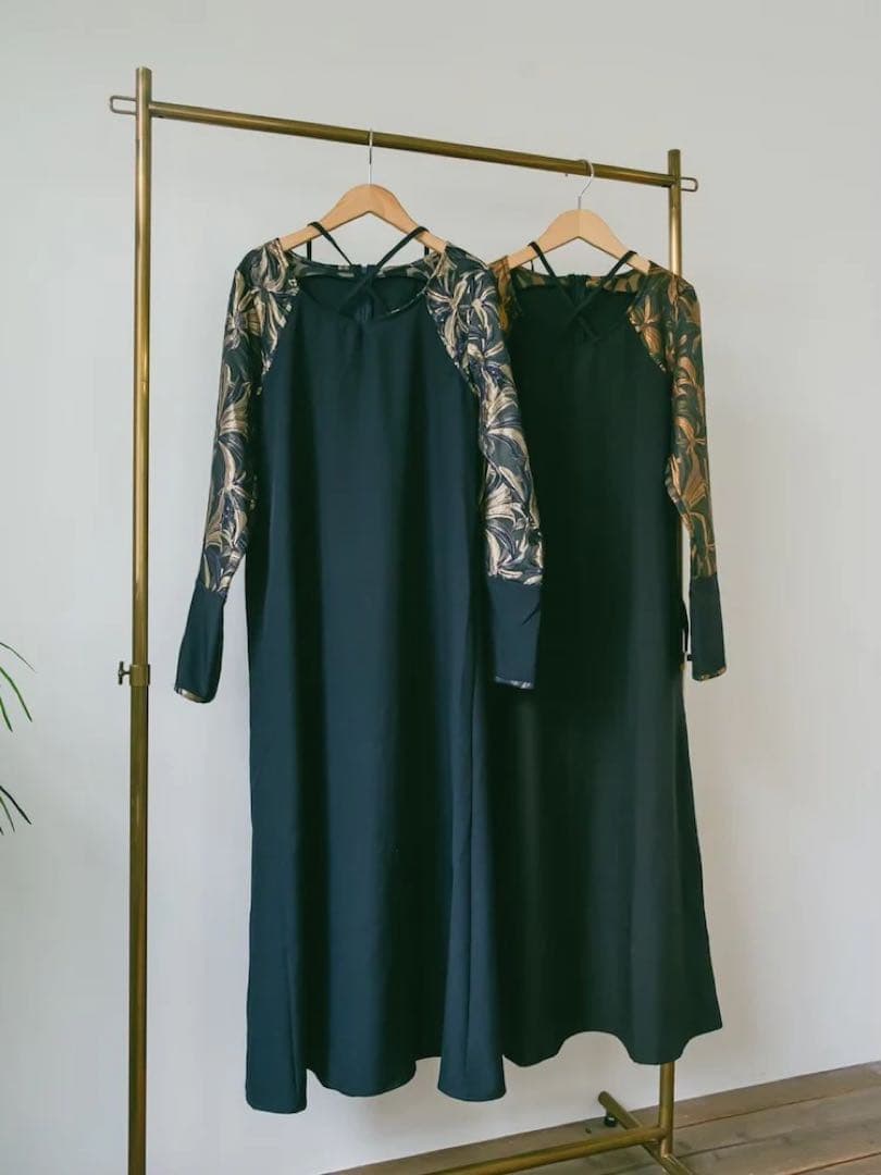 ワンピース MARTE/sahara Cross Neck JQ Sleeve Dress