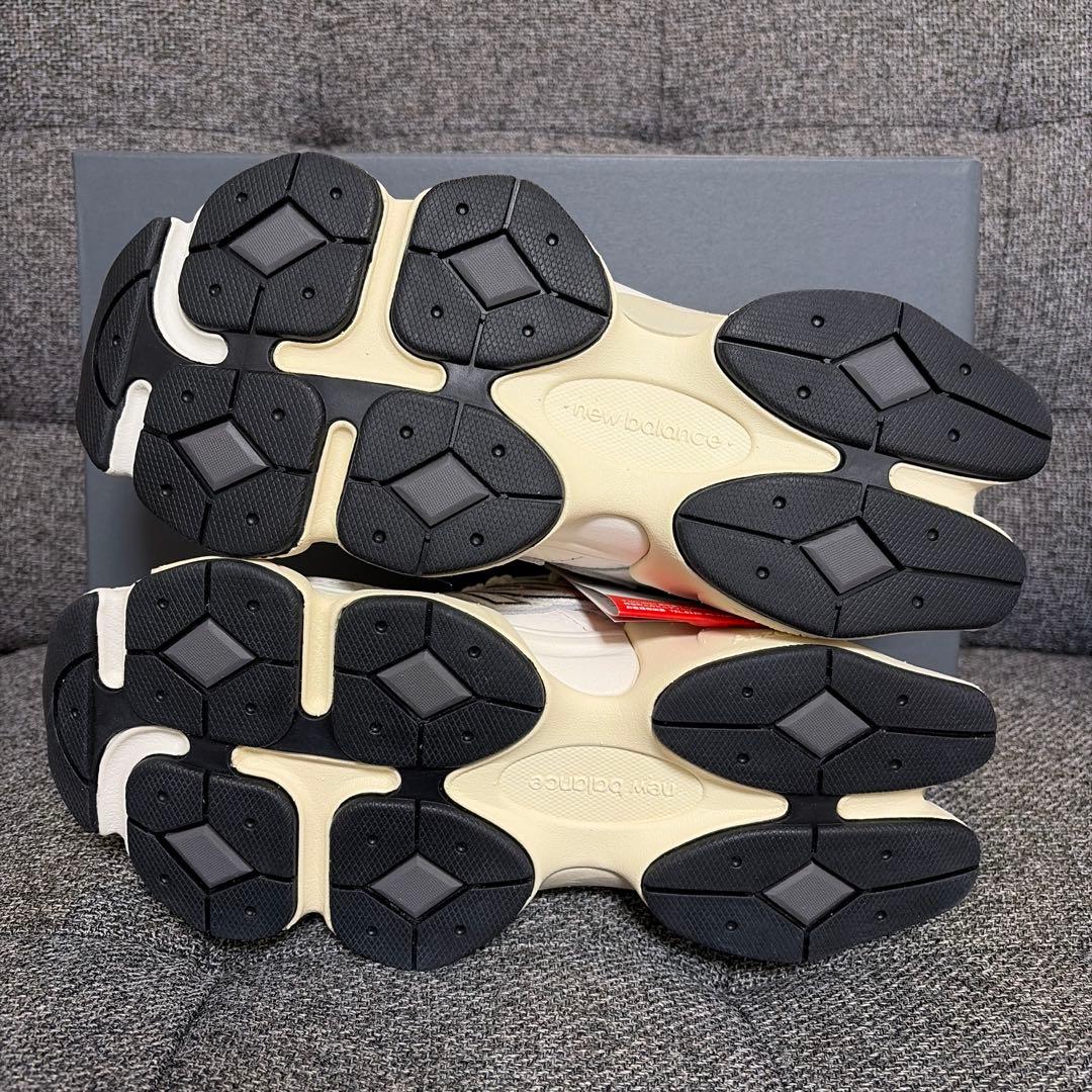 【新品】ニューバランス U9060AGA 24.5㎝ NEW BALANCE