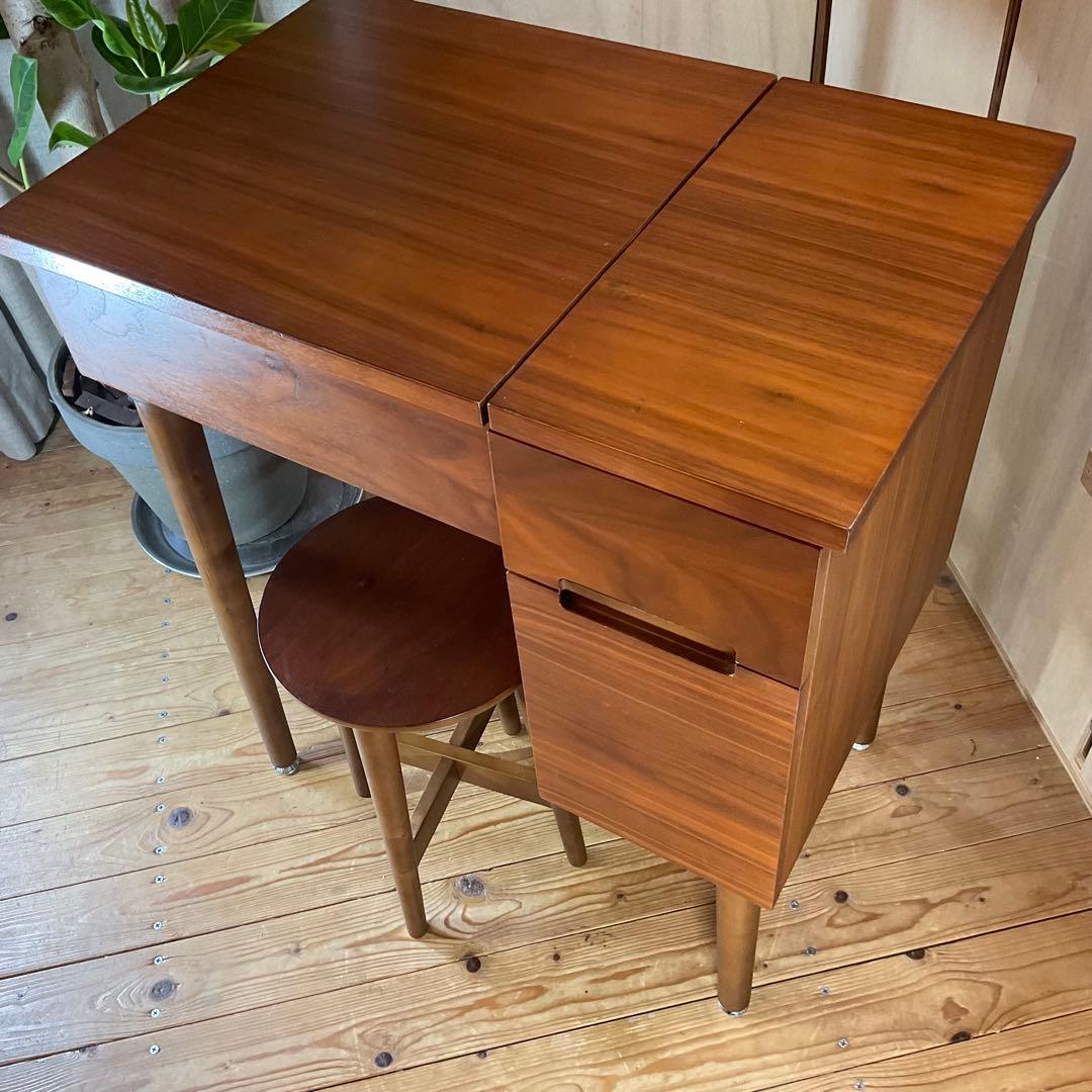 emo. エモ ドレッサー 鏡台 スツール 丸椅子 一人暮らし 化粧 コンパクト