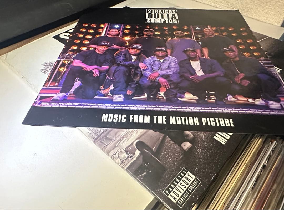 洋楽 STRAIGHT OUTTA COMPTON / SOUNDTRACK LP