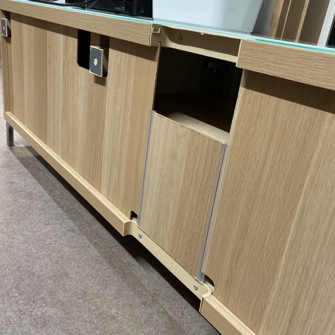 【IKEA】ベストー　テレビ台 ホワイト　ガラス天板付き
