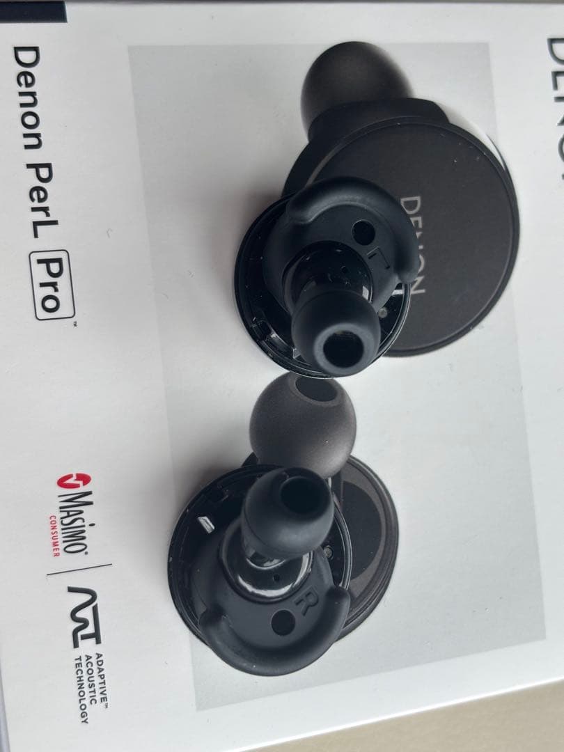 DENON PerL Pro ワイヤレスイヤホン ブラック　ケース付き