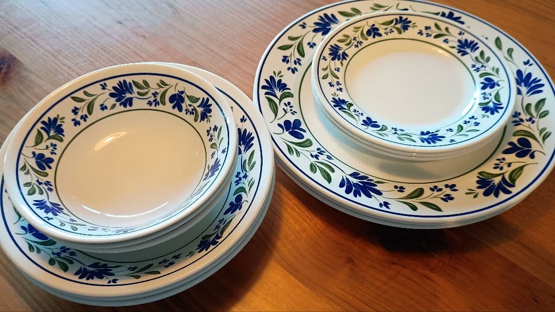 チャーチル社製 皿12枚セット