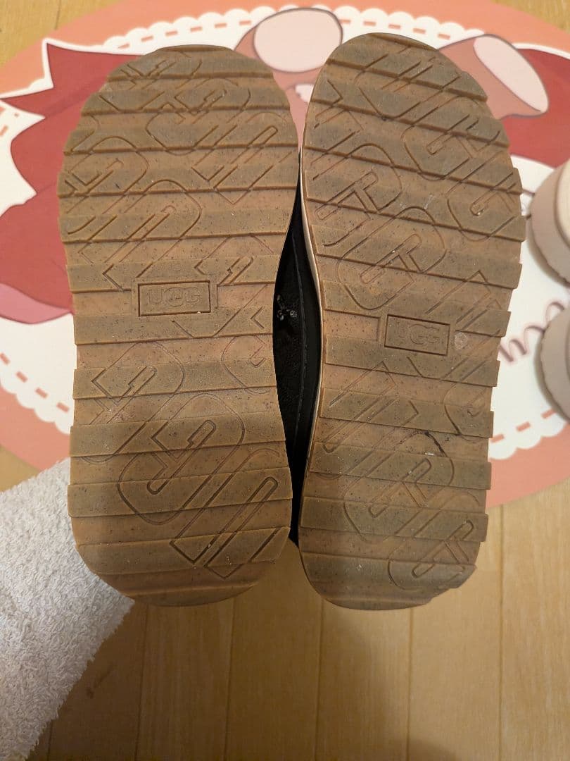 UGG スニーカー MARIN LACE LOGO マリンレース