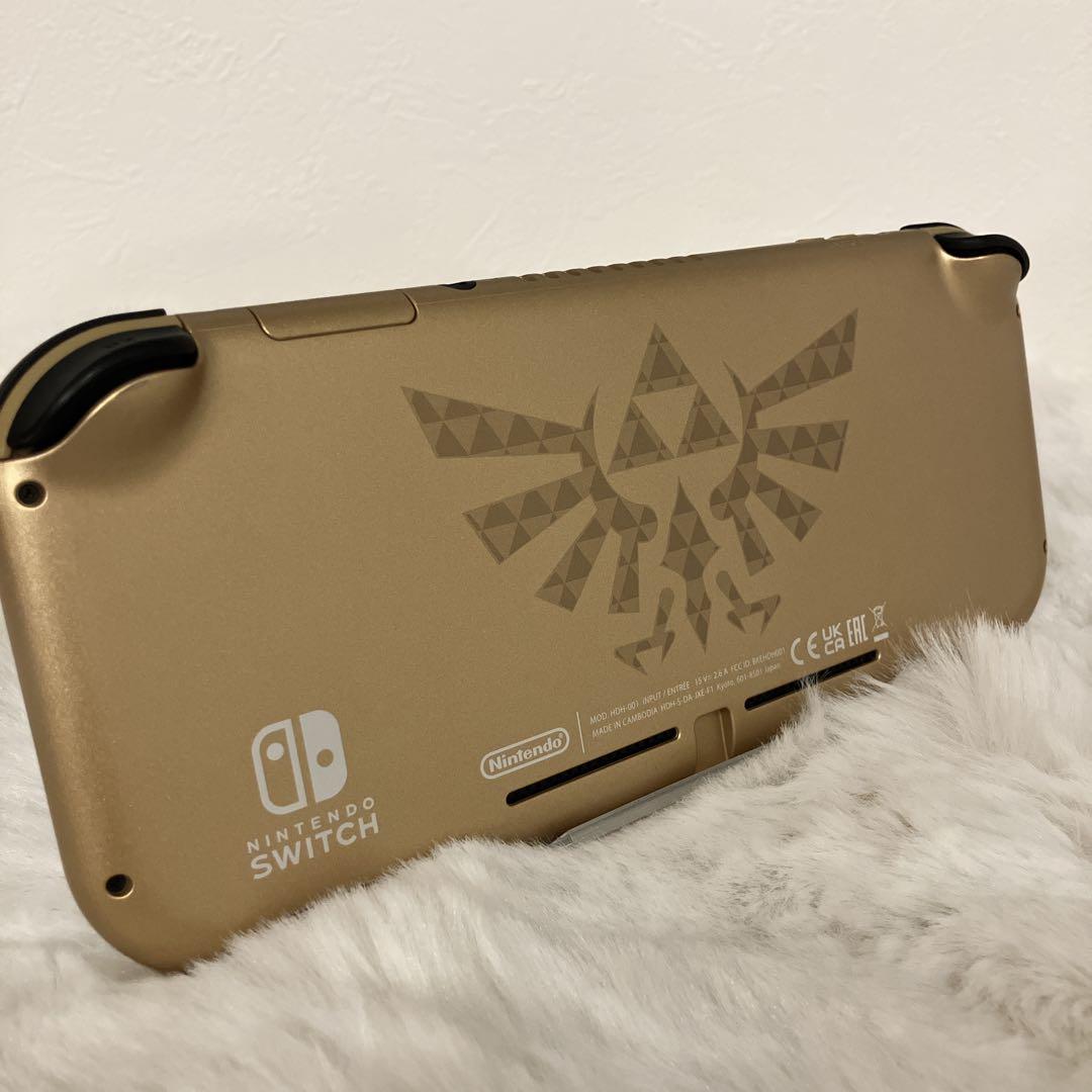 Nintendo Switch Lite ハイラルver. ケース付