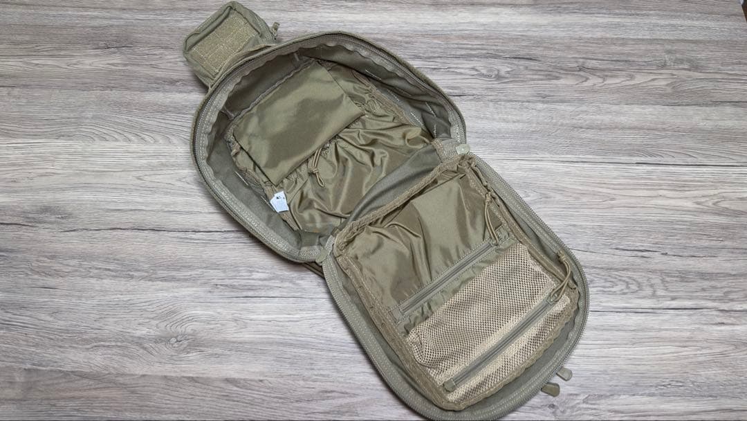 【美品】【レア】511タクティカル RUSH MOAB-6