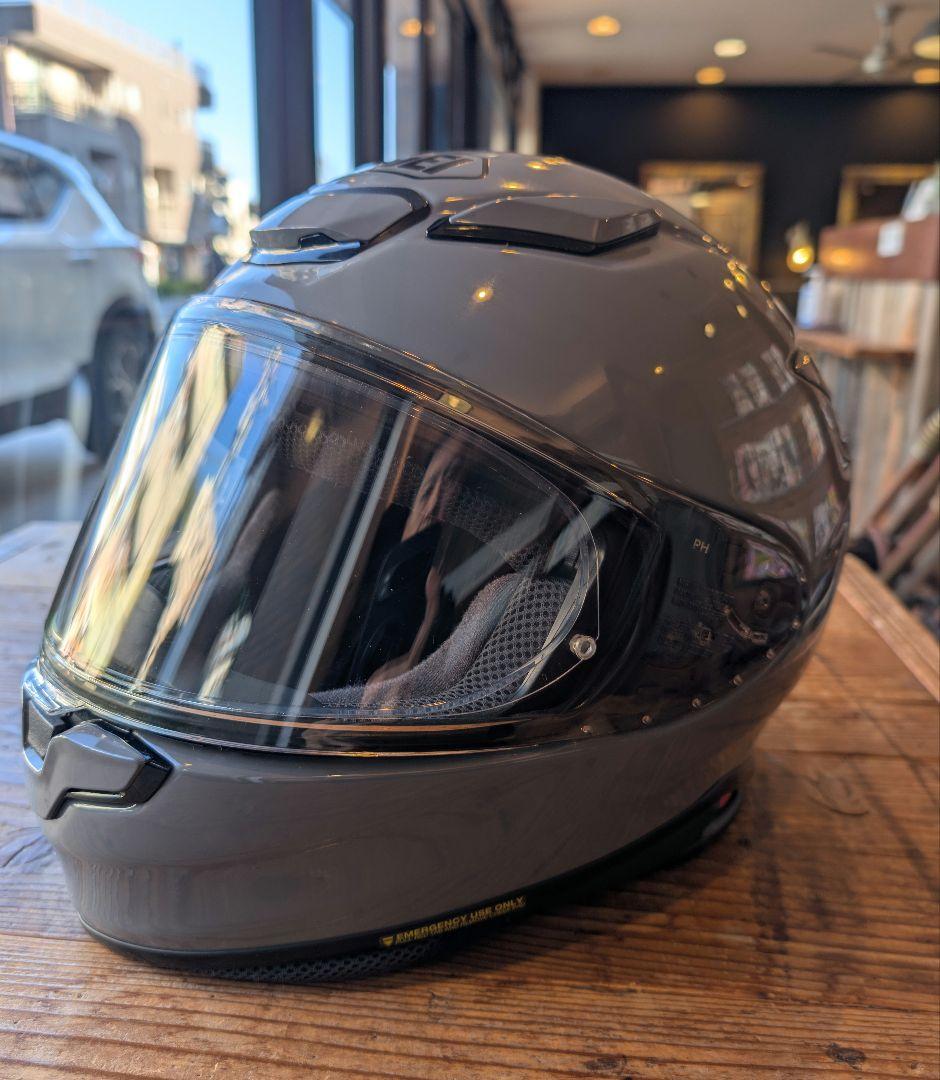 ショーエイＺ８パサルトグレーLサイズ［フォトクロミックシールド付き］