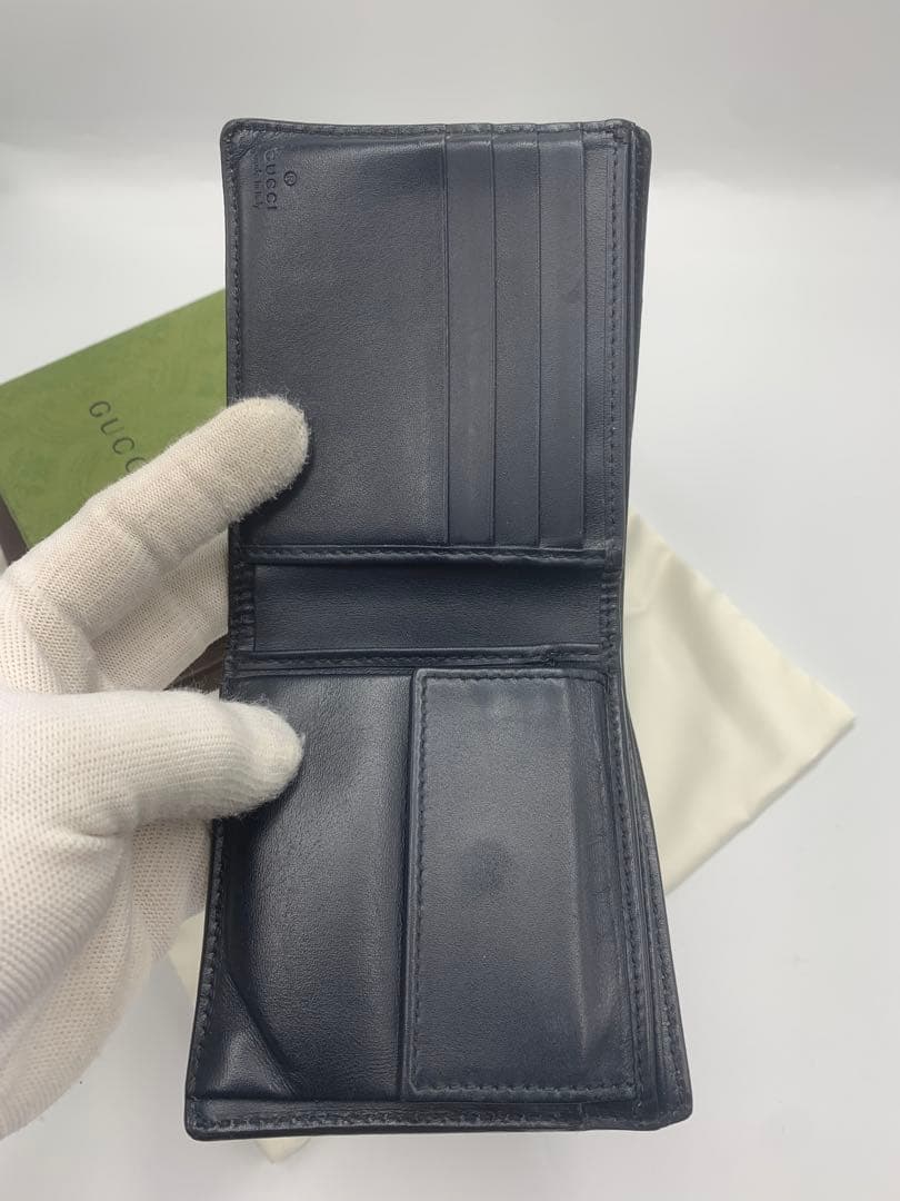 美品　グッチ　シマレザー　ドリアン　二つ折り財布　ブラック　金具　メンズ　GG