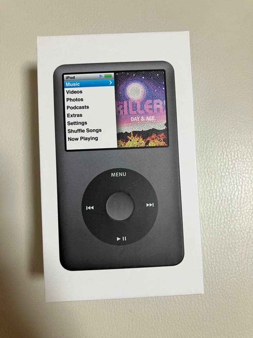 iPod classic 160GB 中古 箱あり 専用ケース付