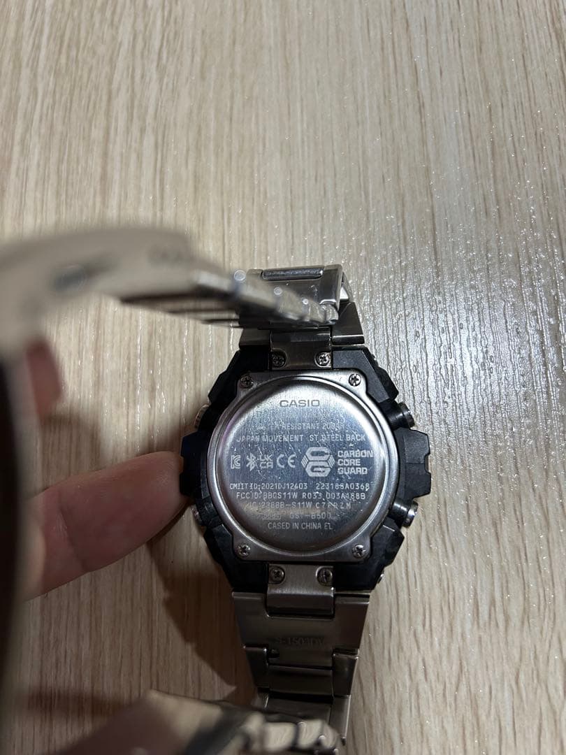 カシオ G-SHOCK GST-B500（箱、取説、余りコマ無し）