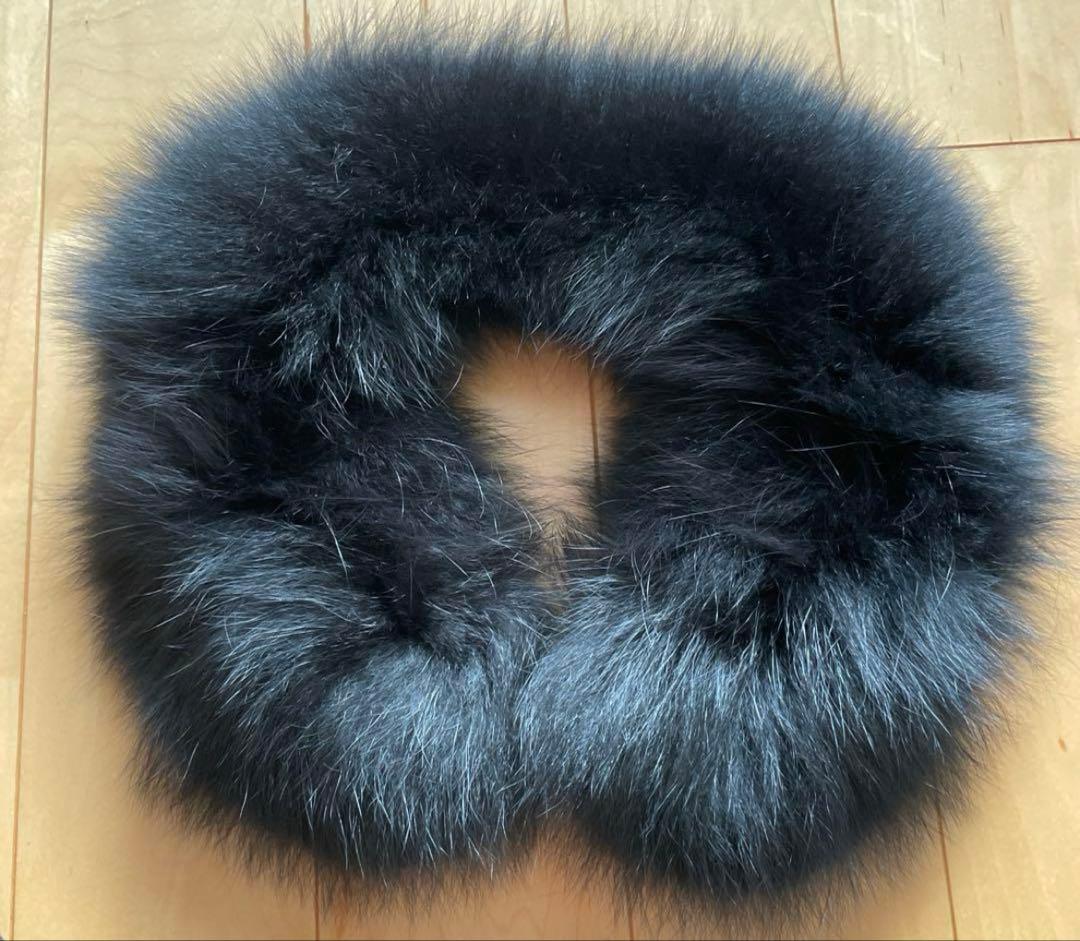 【未使用に近い】スーパービューティーのファー付きコート