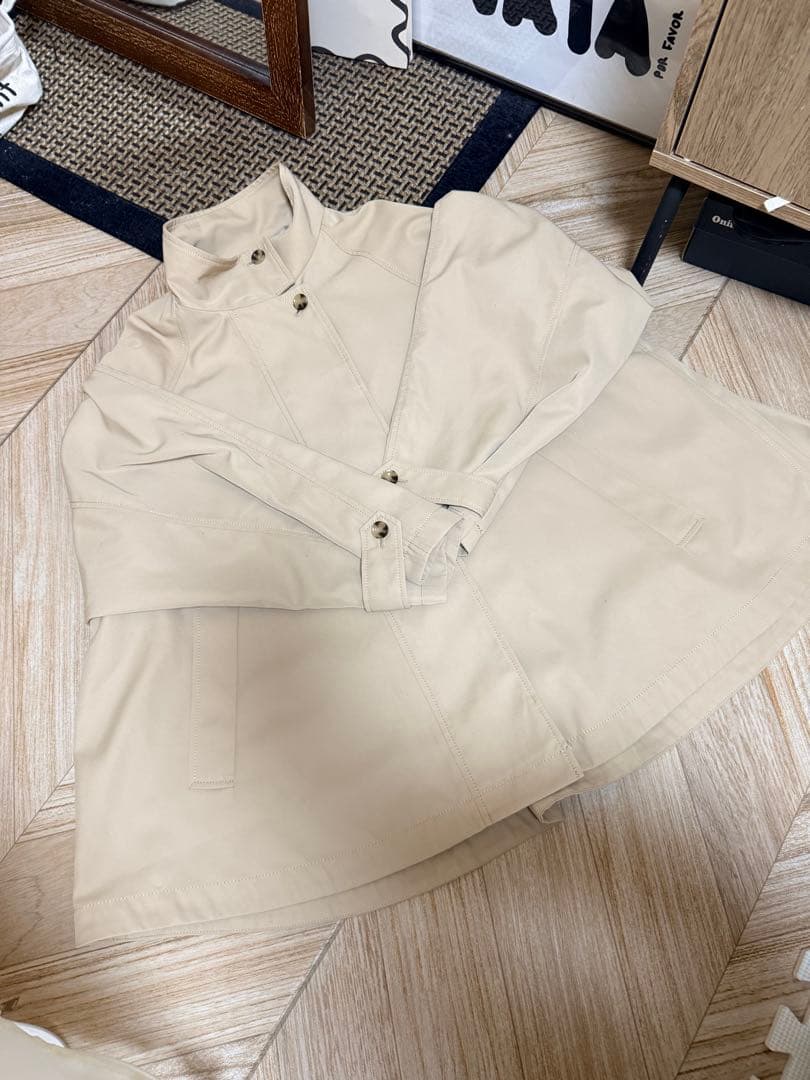 SLOBE IENAスロープイエナ　テントラインショートコート　ベージュ