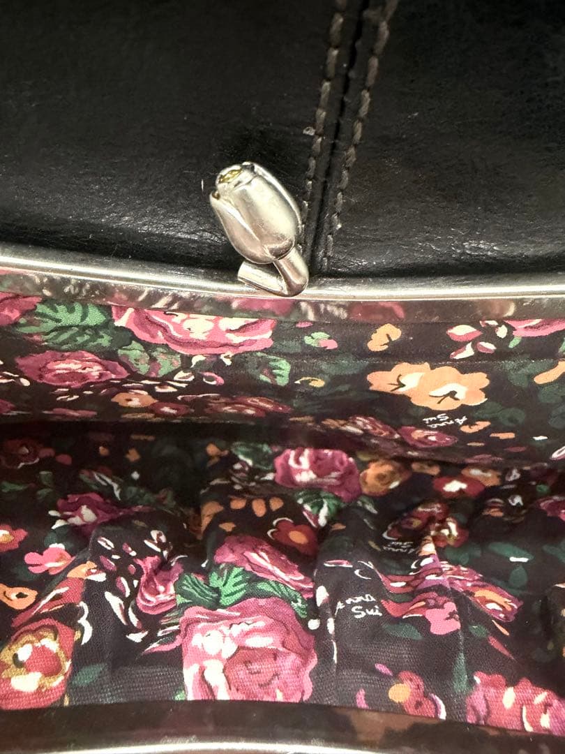 本革 美品 ANNA SUI アナスイ がま口 花柄 スタッズ ショルダーバッグ
