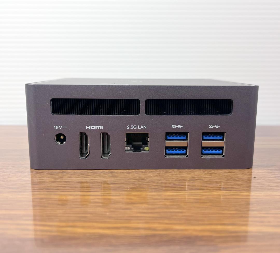 Minisforum UM790 Pro 7940HS ミニPC ベアボーン