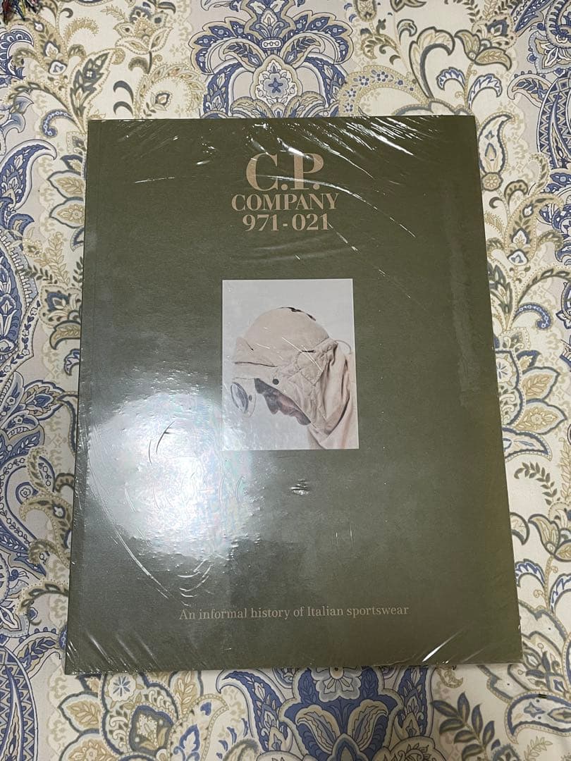 【新品】C.P. COMPANY 971-021 アーカイブ本
