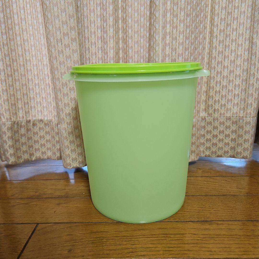 タッパーウェア　マキシデコレーター　マキシクイーンデコレーター　未使用　３点