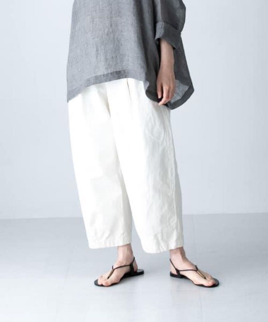 かぐれ　コットンクロップドパンツ　白