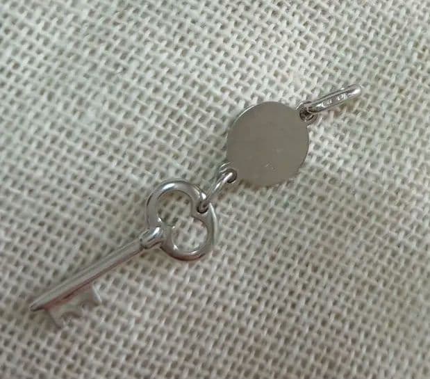 i*t様 ウノアエレ　750　K18　トップ　ホワイトゴールド　unoaerre