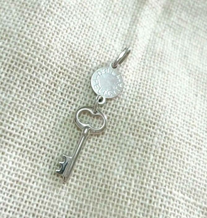 i*t様 ウノアエレ　750　K18　トップ　ホワイトゴールド　unoaerre