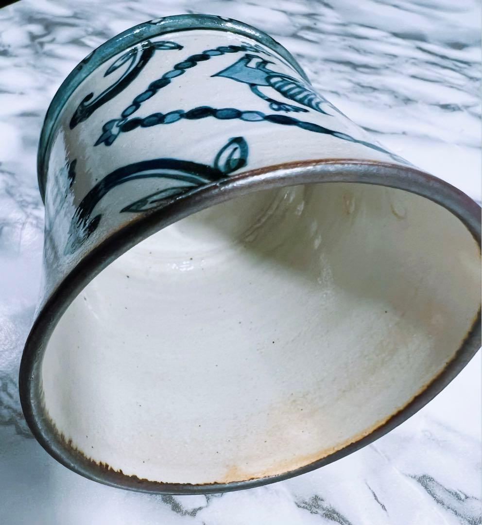 ヒヅミ峠舎 マグカップ グリフォンと少女 読谷村焼 北窯 やちむん