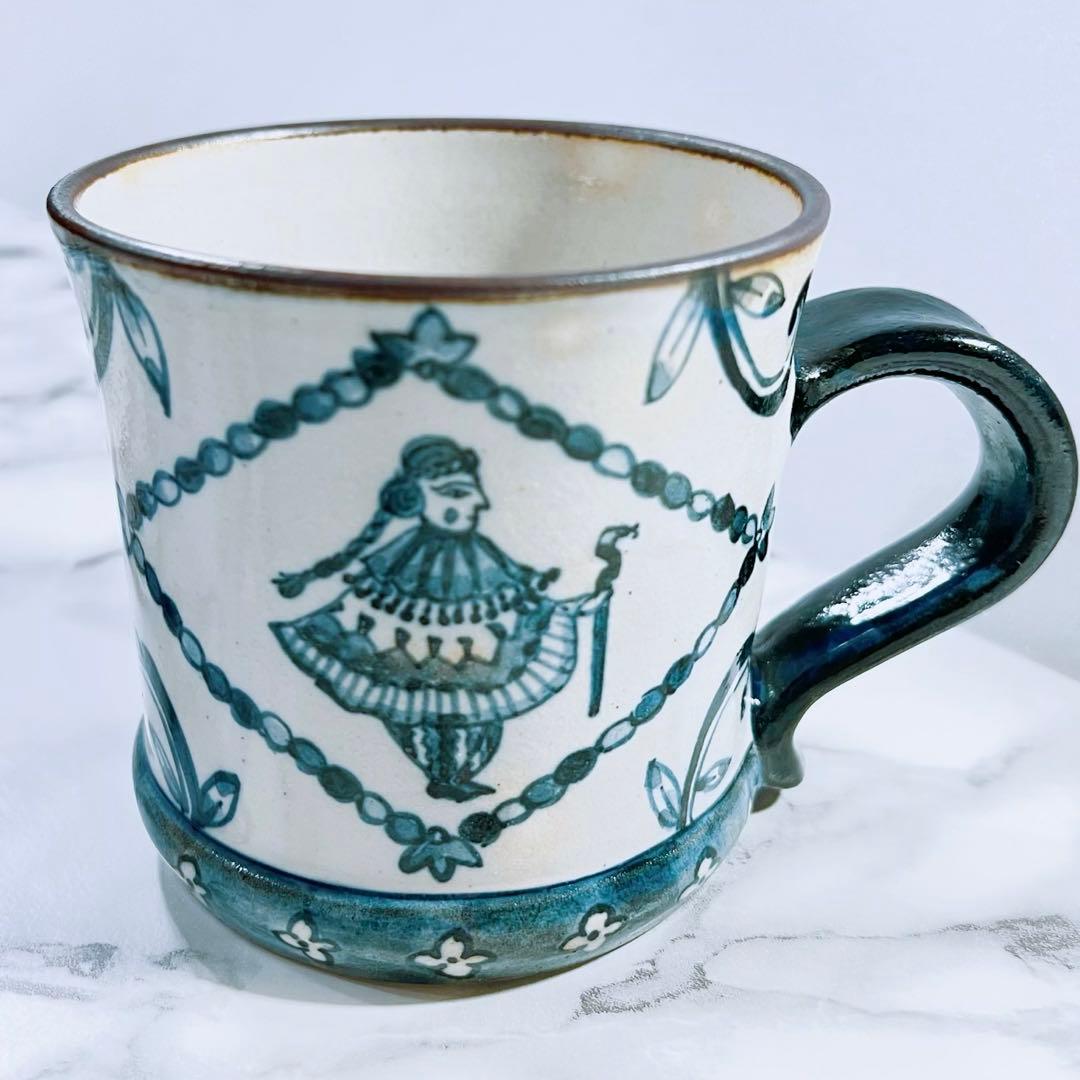 ヒヅミ峠舎 マグカップ グリフォンと少女 読谷村焼 北窯 やちむん