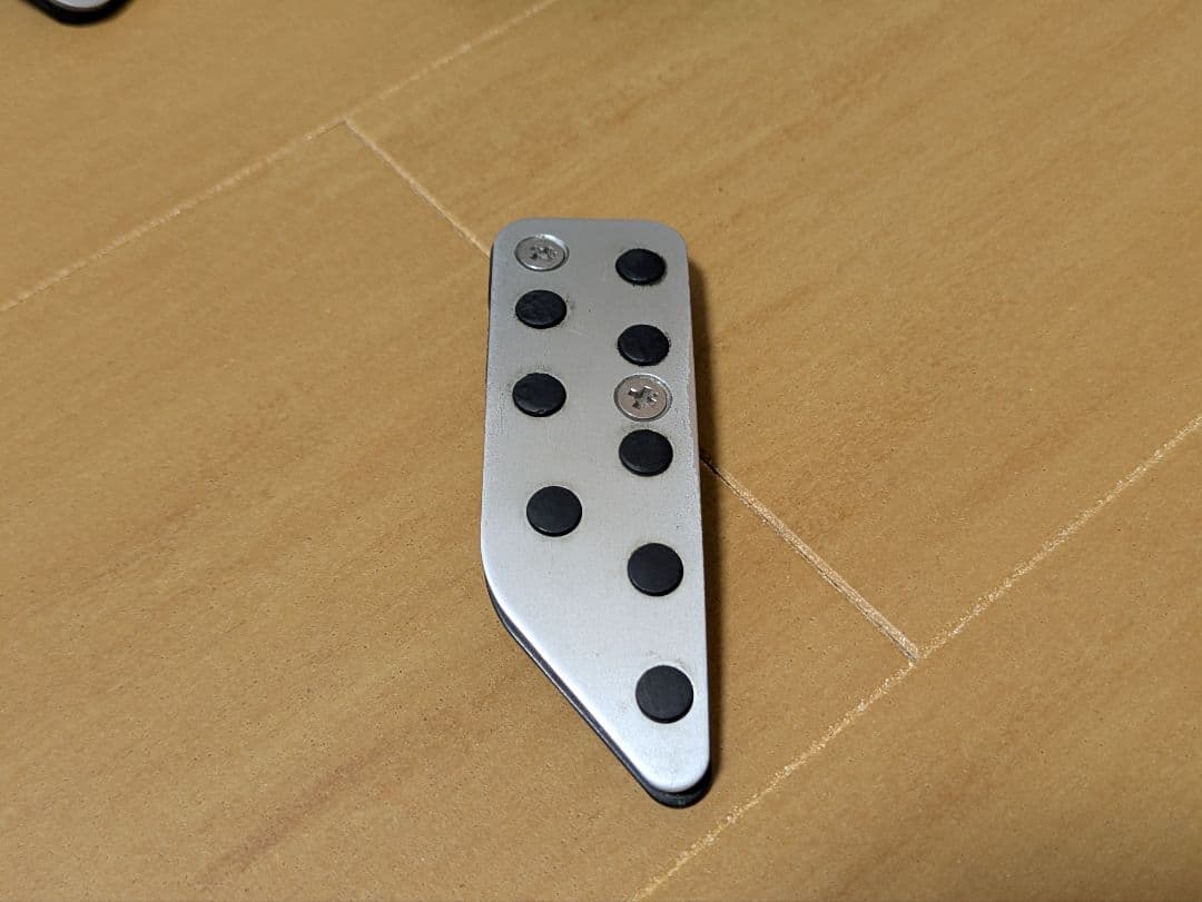 B*改様 L152S 純正オプションアルミペダル