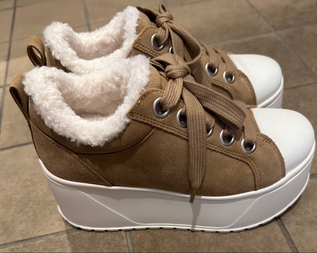 CRAMMY プラットフォーム スエードスニーカー Mサイズ 新品未使用