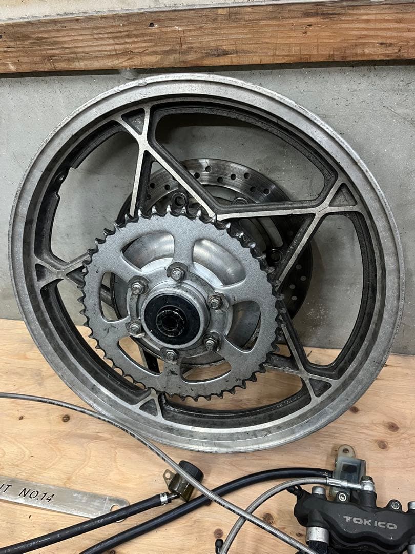 gs400用 リアディスク、ホイール　トリプルキャリパー　ポン付けフルセット