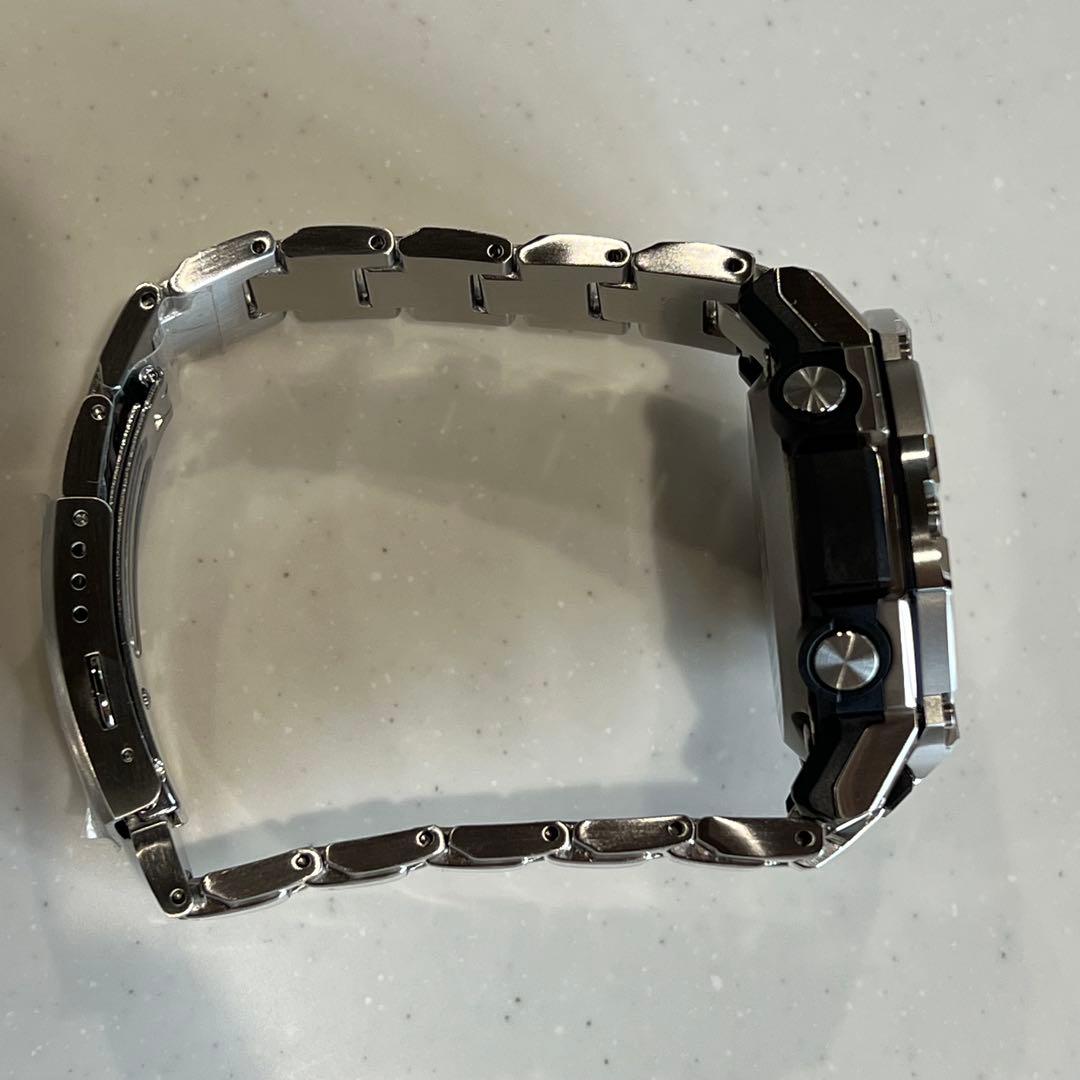 【新品未使用、完備品】G-SHOCK GST-B300 Bluetooth搭載