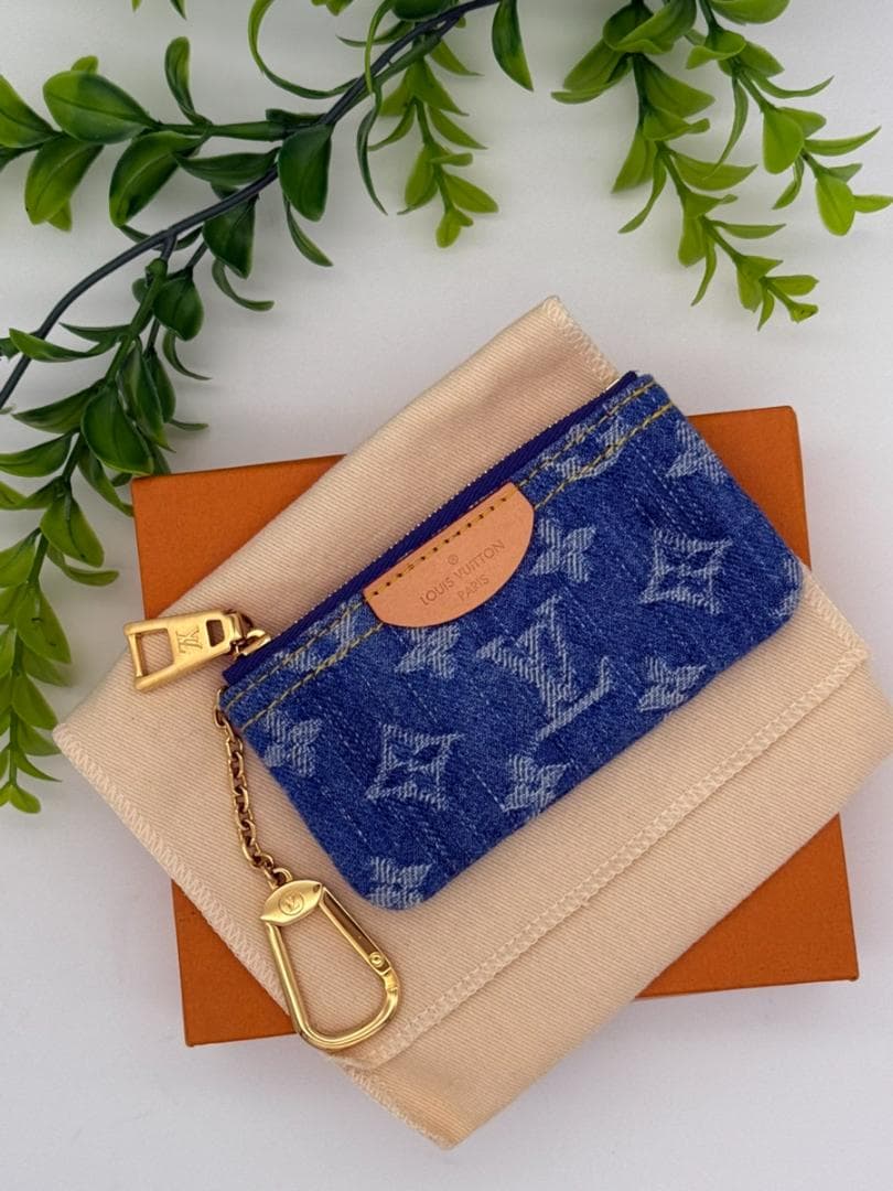 未使用◇ルイヴィトン モノグラムデニム ポシェット・クレ ケース