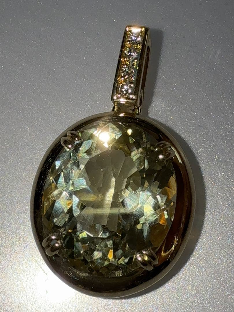 「見切り品」 K18イエローベリルペンダント　 YM