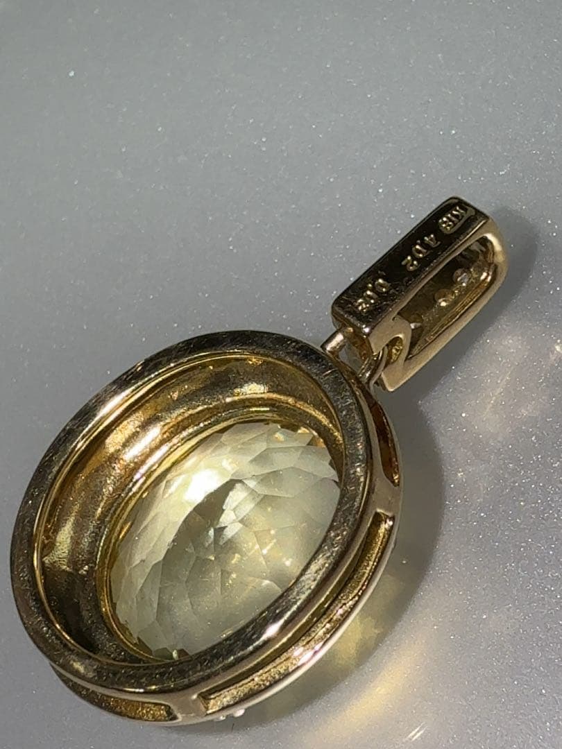 「見切り品」 K18イエローベリルペンダント　 YM