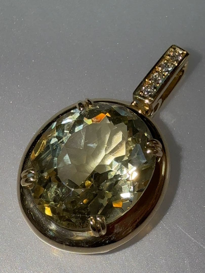 「見切り品」 K18イエローベリルペンダント　 YM