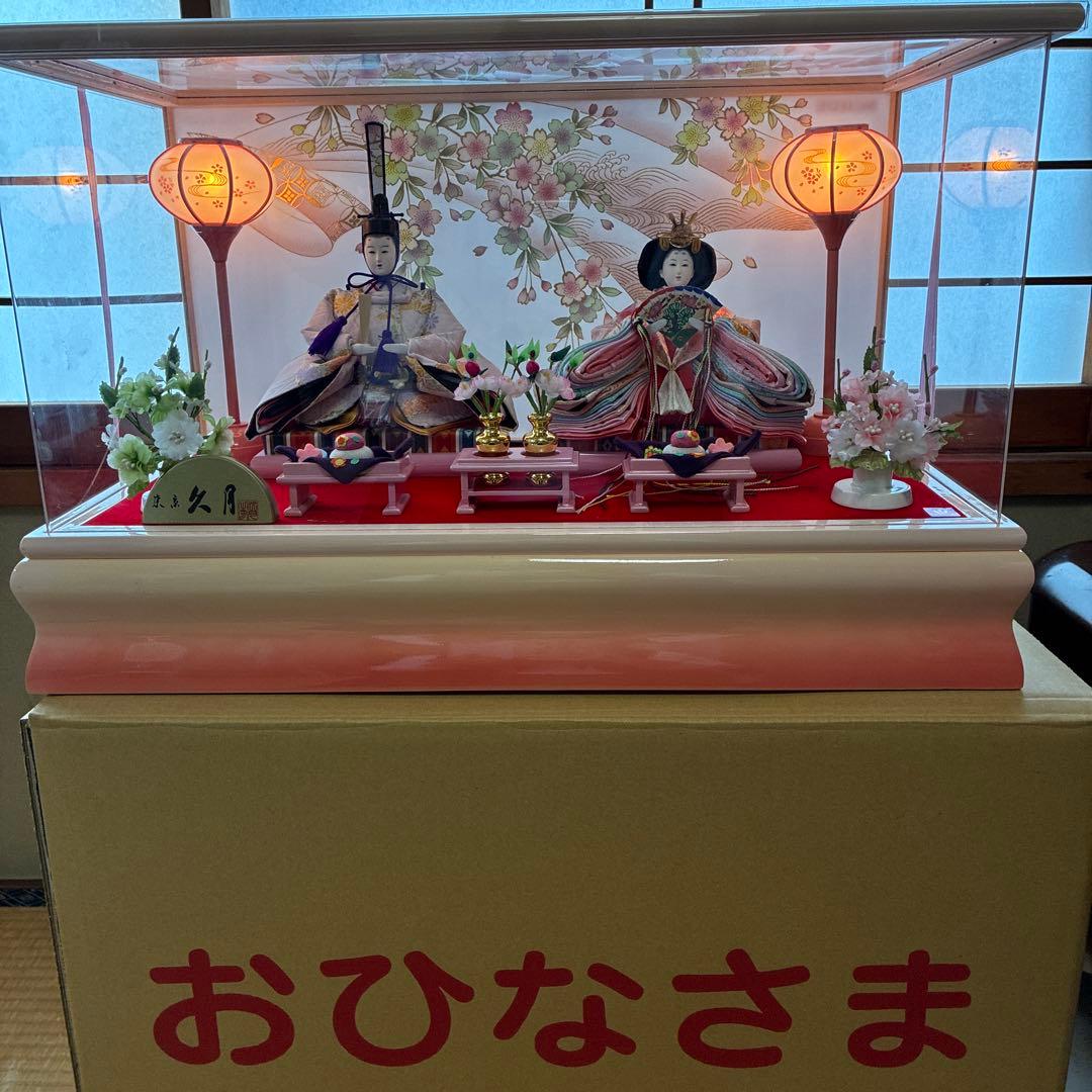 雛人形　アクリルケース　木枠ピンク（※2月9日削除予定）