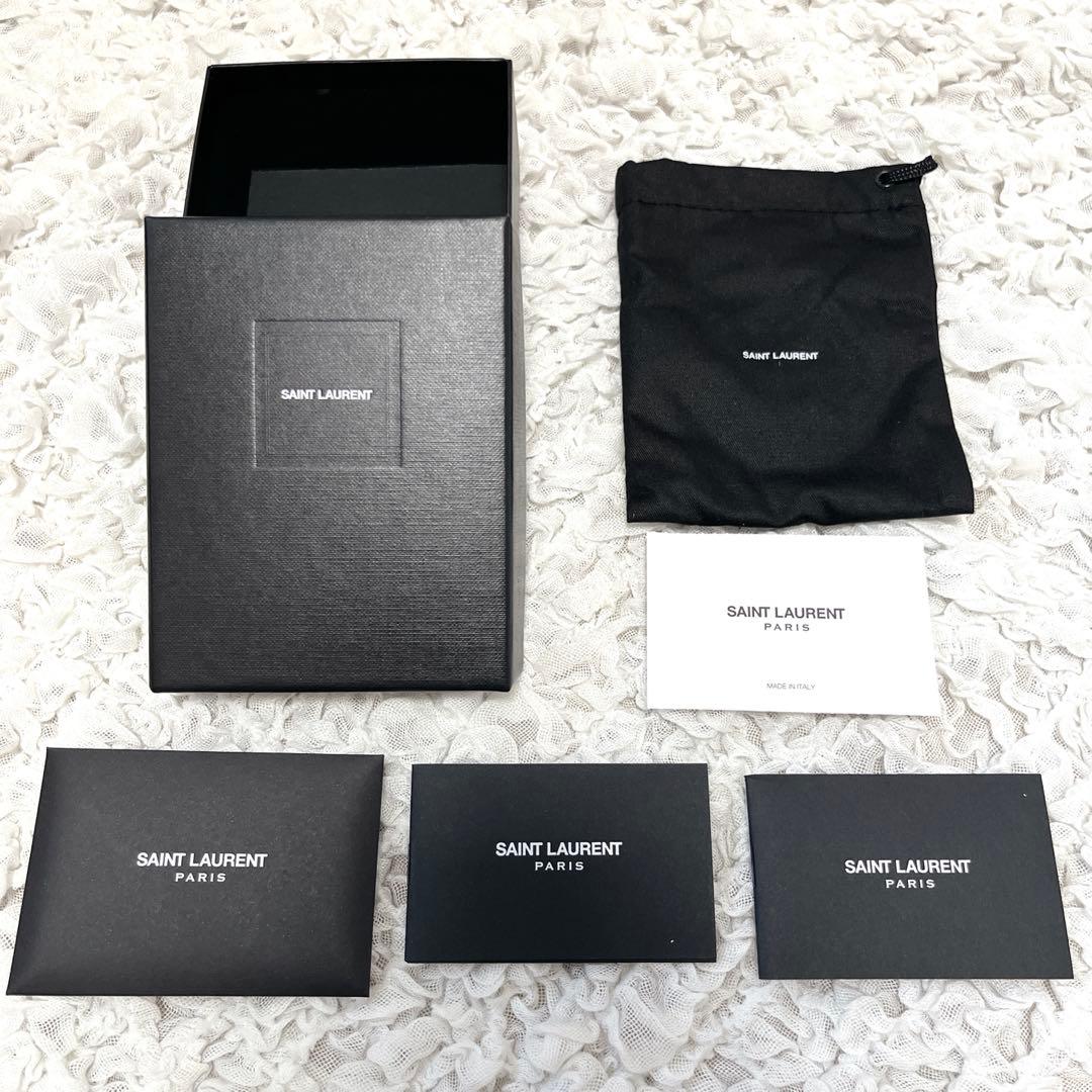 未使用級✨サンローラン　6連　キーケース　キーリング　キャビアスキン　YSL　黒