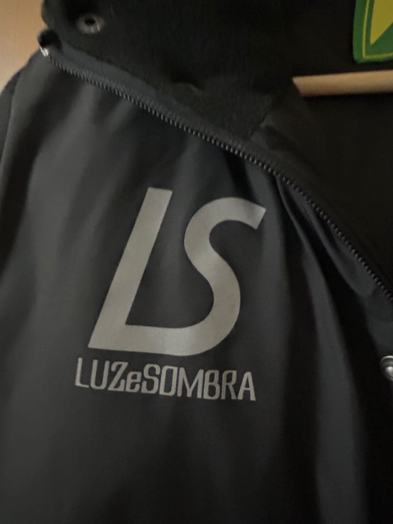 ルースイソンブラ　コート　ベンチコート