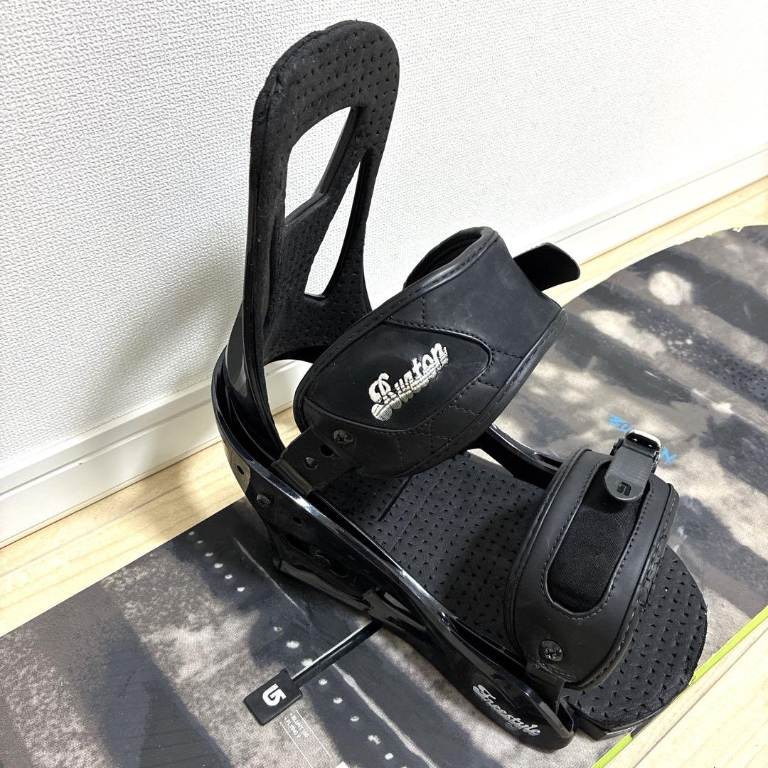 BURTON BLUNT FLYING V 150 フリースタイルRe:FLEX