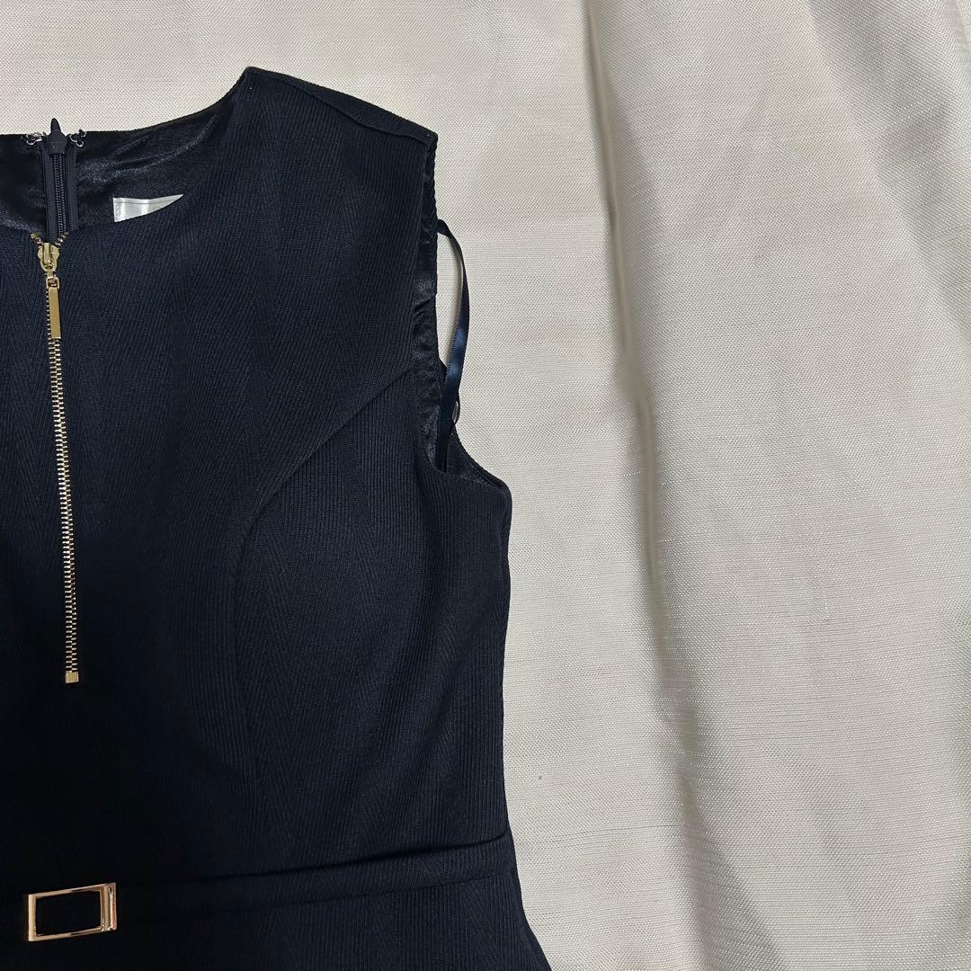 DEA robe de fleurs ネイビー フリルドレス ジッパー付き