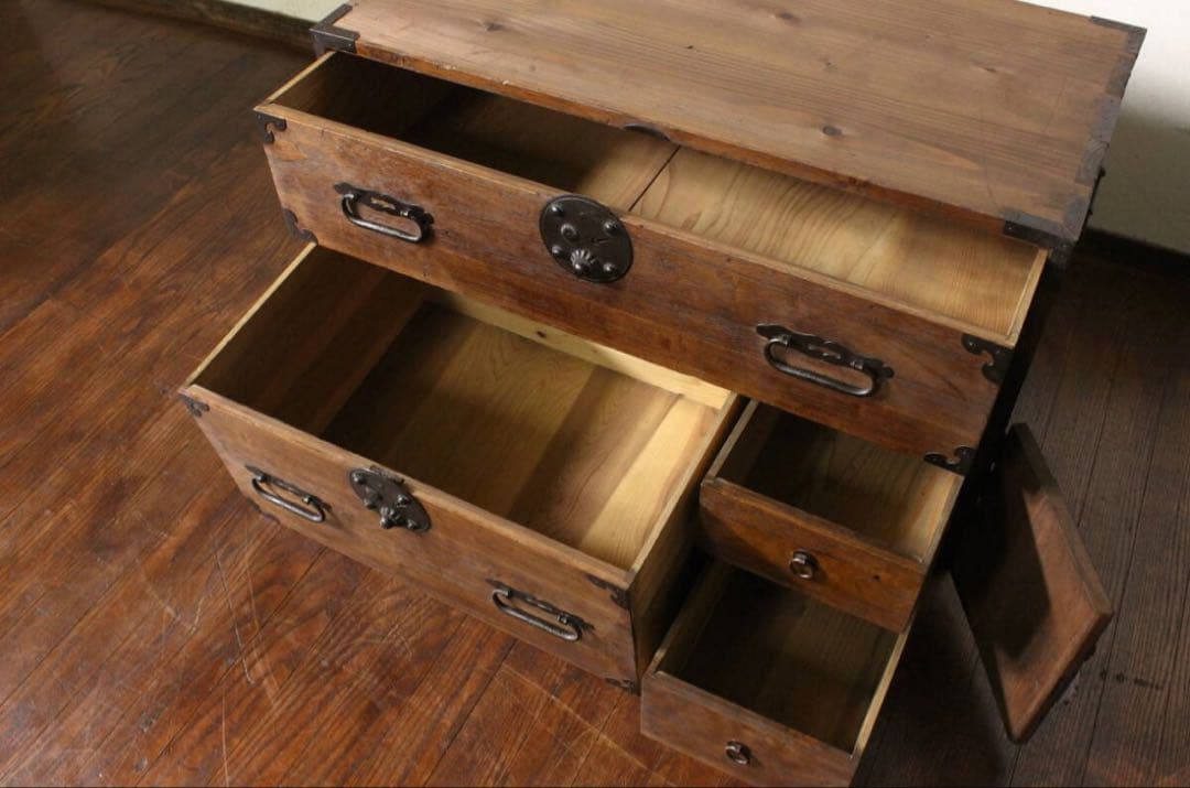 庄内箪笥 レトロ アンティーク 扉付4杯 前桐 時代箪笥 サイドボード 古家具